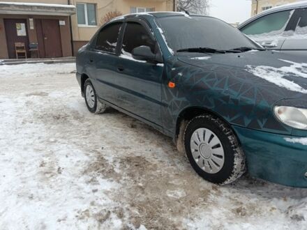 Зеленый Дэу Сенс, объемом двигателя 1.3 л и пробегом 257 тыс. км за 1875 $, фото 1 на Automoto.ua