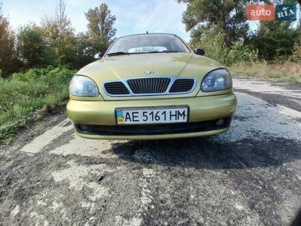 Зеленый Дэу Сенс, объемом двигателя 1.3 л и пробегом 210 тыс. км за 1700 $, фото 1 на Automoto.ua