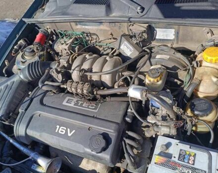 Зелений Деу Сенс, об'ємом двигуна 1.6 л та пробігом 300 тис. км за 850 $, фото 1 на Automoto.ua