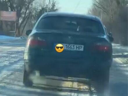 Зелений Деу Сенс, об'ємом двигуна 1.5 л та пробігом 3 тис. км за 1100 $, фото 1 на Automoto.ua