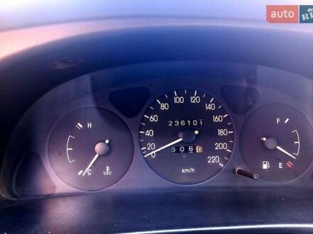 Зеленый Дэу Сенс, объемом двигателя 1.3 л и пробегом 236 тыс. км за 1700 $, фото 1 на Automoto.ua