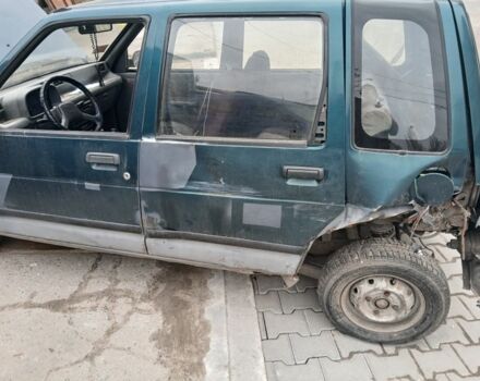 Зеленый Дэу Тико, объемом двигателя 8 л и пробегом 30 тыс. км за 427 $, фото 3 на Automoto.ua