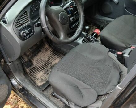 Чорний Деу Інша, об'ємом двигуна 1.5 л та пробігом 216 тис. км за 2700 $, фото 3 на Automoto.ua