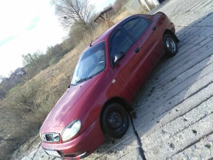 Деу Інша 2006 у Люботине на Automoto.ua Червоний Деу Інша, об'ємом двигуна 1.3 л та пробігом 265 тис. км за 1100 $, фото 1 на Automoto.ua