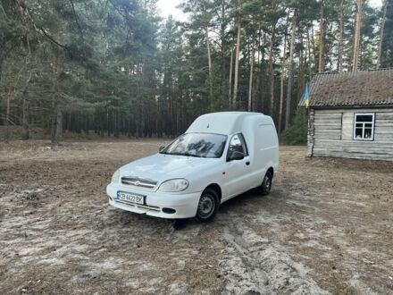 Дэу Другая 2011 в Коропе на Automoto.ua Дэу Другая, объемом двигателя 4.25 л и пробегом 0 тыс. км за 1323 $, фото 1 на Automoto.ua