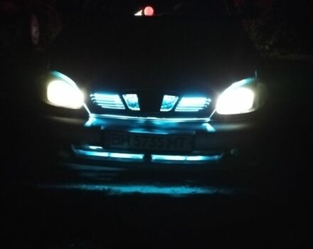 Сірий Деу Інша, об'ємом двигуна 1.5 л та пробігом 200 тис. км за 2500 $, фото 7 на Automoto.ua