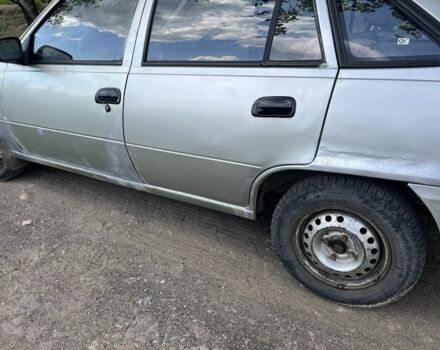 Сірий Деу Інша, об'ємом двигуна 1.5 л та пробігом 10 тис. км за 1235 $, фото 13 на Automoto.ua