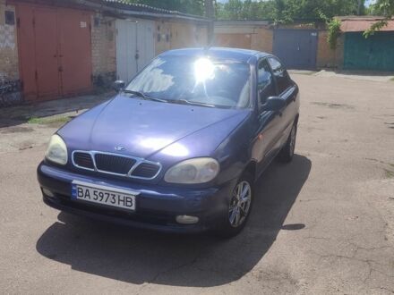 Синій Деу Інша, об'ємом двигуна 1.5 л та пробігом 290 тис. км за 1800 $, фото 1 на Automoto.ua