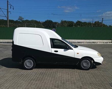 Белый Дэу Lanos Cargo, объемом двигателя 1.5 л и пробегом 193 тыс. км за 1562 $, фото 2 на Automoto.ua