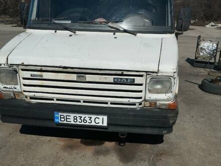 Даф 400 груз-пас 1993 у Южноукраинске на Automoto.ua Білий Даф 400 груз-пас, об'ємом двигуна 2.5 л та пробігом 400 тис. км за 1200 $, фото 1 на Automoto.ua