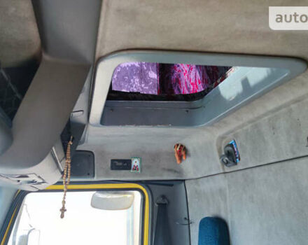 Желтый Даф 45, объемом двигателя 3.9 л и пробегом 900 тыс. км за 14500 $, фото 4 на Automoto.ua