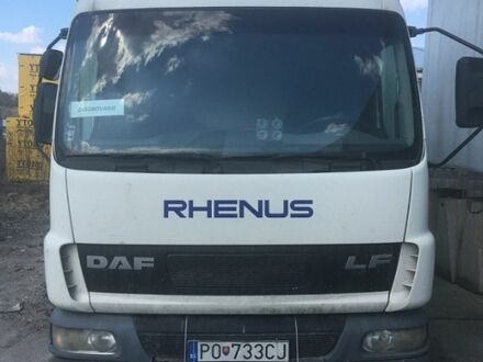 Белый Даф 45 LF 150, объемом двигателя 3.9 л и пробегом 441 тыс. км за 4449 $, фото 1 на Automoto.ua