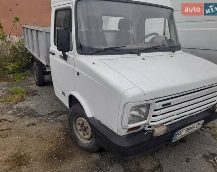 Белый Даф 600, объемом двигателя 2.5 л и пробегом 300 тыс. км за 2800 $, фото 3 на Automoto.ua