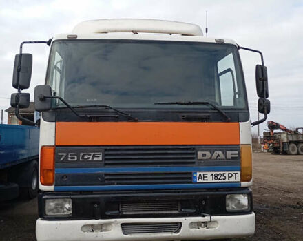 Білий Даф 75, об'ємом двигуна 9.2 л та пробігом 30 тис. км за 13900 $, фото 8 на Automoto.ua
