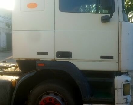 Белый Даф 95, объемом двигателя 11.6 л и пробегом 800 тыс. км за 3500 $, фото 8 на Automoto.ua