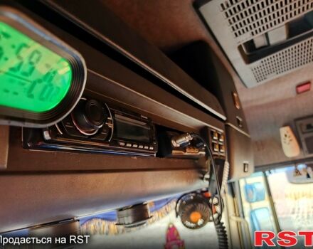 Даф 95 1997 у Миколаєві на Automoto.ua Білий Даф 95, об'ємом двигуна 11.6 л та пробігом 300 тис. км за 8000 $, фото 8 на Automoto.ua