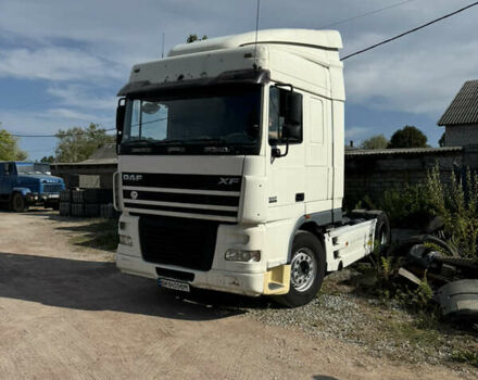 Белый Даф 95, объемом двигателя 12.58 л и пробегом 987 тыс. км за 10000 $, фото 1 на Automoto.ua