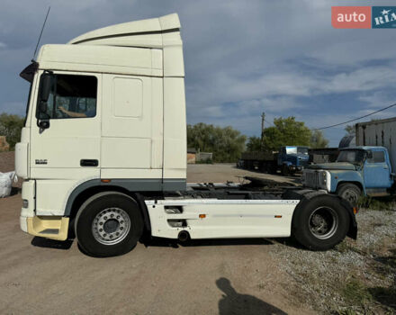 Белый Даф 95, объемом двигателя 12.58 л и пробегом 987 тыс. км за 10000 $, фото 5 на Automoto.ua