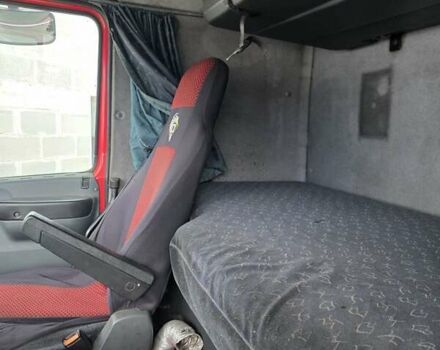 Красный Даф 95, объемом двигателя 0 л и пробегом 100 тыс. км за 19500 $, фото 5 на Automoto.ua