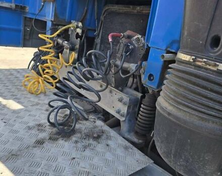 Синий Даф 95, объемом двигателя 12.58 л и пробегом 800 тыс. км за 5999 $, фото 13 на Automoto.ua