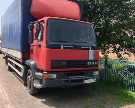 Красный Даф АЕ, объемом двигателя 5.9 л и пробегом 950 тыс. км за 7500 $, фото 1 на Automoto.ua