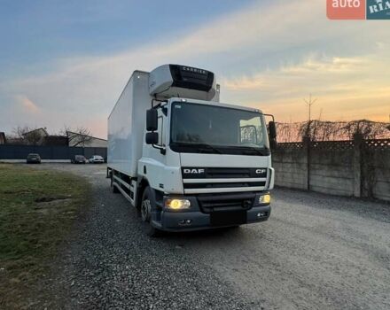 Белый Даф СФ, объемом двигателя 5.9 л и пробегом 940 тыс. км за 18000 $, фото 2 на Automoto.ua