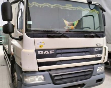 Белый Даф СФ, объемом двигателя 6.69 л и пробегом 410 тыс. км за 23700 $, фото 1 на Automoto.ua