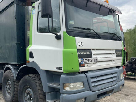 Даф CF 2002 у Дніпро (Дніпропетровську) на Automoto.ua Даф CF, об'ємом двигуна 0 л та пробігом 380 тис. км за 42000 $, фото 1 на Automoto.ua