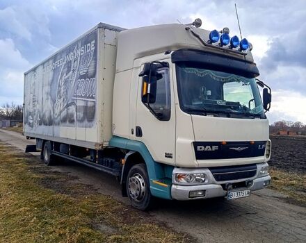 Білий Даф LF, об'ємом двигуна 5.9 л та пробігом 856 тис. км за 18000 $, фото 1 на Automoto.ua