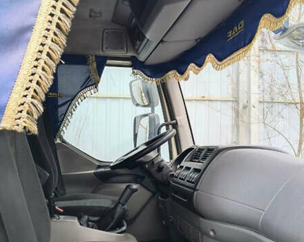Білий Даф LF, об'ємом двигуна 4.46 л та пробігом 724 тис. км за 18500 $, фото 4 на Automoto.ua