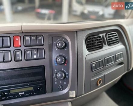 Красный Даф ЛФ, объемом двигателя 6.7 л и пробегом 574 тыс. км за 36900 $, фото 58 на Automoto.ua