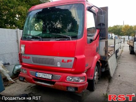 Даф LF 2006 у Харкові на Automoto.ua Червоний Даф LF, об'ємом двигуна 6 л та пробігом 0 тис. км за 7500 $, фото 1 на Automoto.ua
