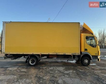 Желтый Даф ЛФ, объемом двигателя 3.92 л и пробегом 925 тыс. км за 13000 $, фото 2 на Automoto.ua