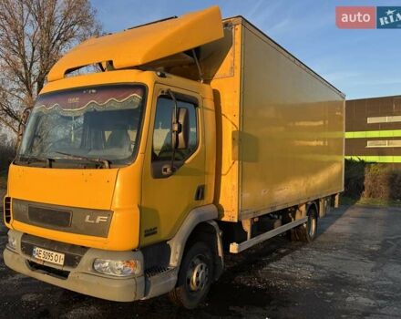 Желтый Даф ЛФ, объемом двигателя 3.92 л и пробегом 925 тыс. км за 13000 $, фото 1 на Automoto.ua