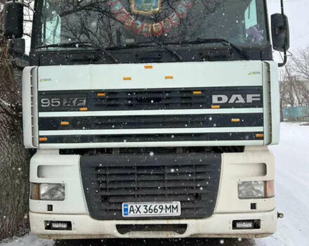 Белый Даф ХФ, объемом двигателя 0 л и пробегом 300 тыс. км за 9000 $, фото 1 на Automoto.ua