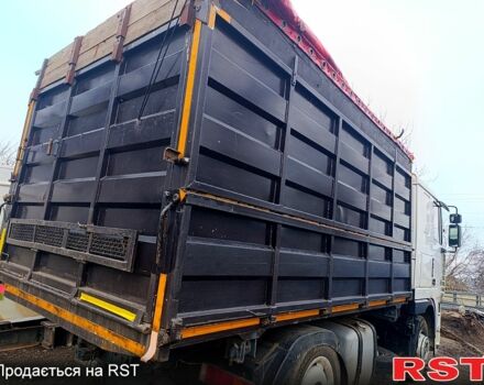 Белый Даф ХФ, объемом двигателя 3.8 л и пробегом 1100 тыс. км за 18000 $, фото 2 на Automoto.ua