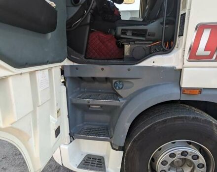 Білий Даф XF, об'ємом двигуна 0 л та пробігом 999 тис. км за 10000 $, фото 7 на Automoto.ua