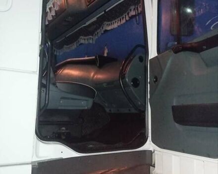 Белый Даф ХФ, объемом двигателя 12.6 л и пробегом 314 тыс. км за 10400 $, фото 10 на Automoto.ua