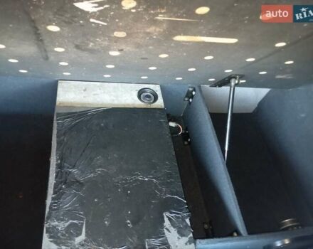 Белый Даф ХФ, объемом двигателя 12.6 л и пробегом 314 тыс. км за 10400 $, фото 2 на Automoto.ua