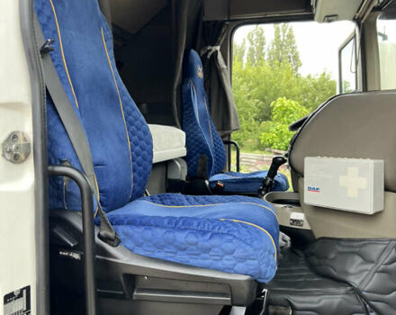 Білий Даф XF, об'ємом двигуна 12.9 л та пробігом 100 тис. км за 8400 $, фото 31 на Automoto.ua