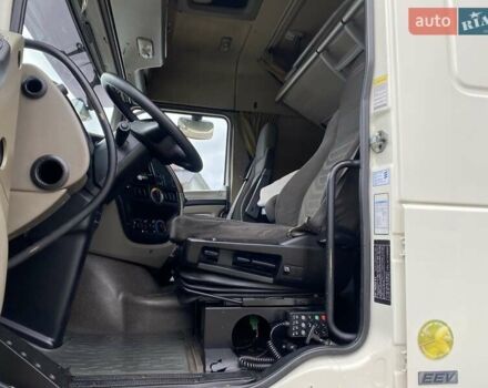 Белый Даф ХФ, объемом двигателя 12.9 л и пробегом 856 тыс. км за 15999 $, фото 33 на Automoto.ua