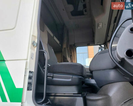 Белый Даф ХФ, объемом двигателя 12.9 л и пробегом 804 тыс. км за 21900 $, фото 10 на Automoto.ua