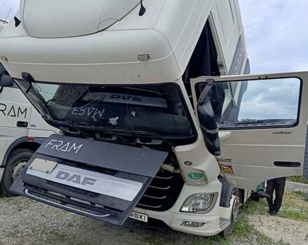 Белый Даф ХФ, объемом двигателя 12.9 л и пробегом 912 тыс. км за 16000 $, фото 2 на Automoto.ua