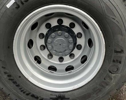 Белый Даф ХФ, объемом двигателя 12.9 л и пробегом 570 тыс. км за 25300 $, фото 2 на Automoto.ua