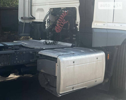 Белый Даф ХФ, объемом двигателя 12.9 л и пробегом 720 тыс. км за 31500 $, фото 19 на Automoto.ua