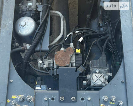 Белый Даф ХФ, объемом двигателя 12.9 л и пробегом 720 тыс. км за 31500 $, фото 20 на Automoto.ua