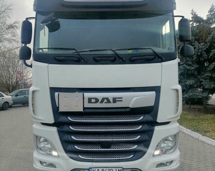 Белый Даф ХФ, объемом двигателя 12.9 л и пробегом 325 тыс. км за 36000 $, фото 1 на Automoto.ua