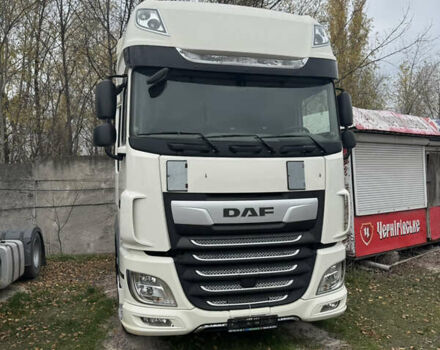 Белый Даф ХФ, объемом двигателя 12.9 л и пробегом 560 тыс. км за 32000 $, фото 3 на Automoto.ua