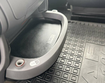 Белый Даф ХФ, объемом двигателя 12.9 л и пробегом 560 тыс. км за 32000 $, фото 12 на Automoto.ua