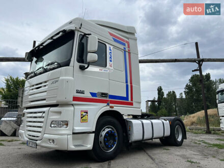 Даф XF 2007 у Черкасах на Automoto.ua Білий Даф XF, об'ємом двигуна 12.9 л та пробігом 100 тис. км за 8400 $, фото 1 на Automoto.ua